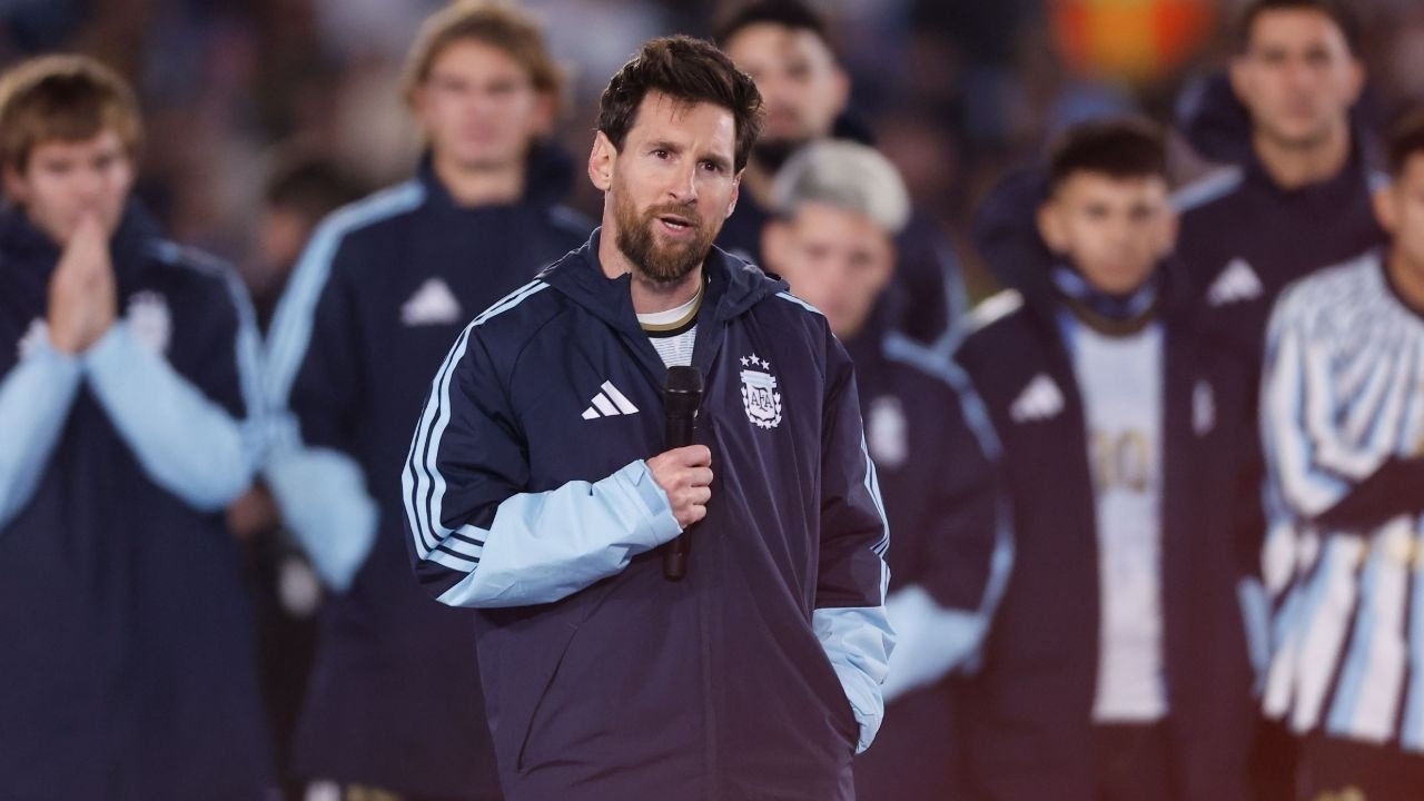 Le président de la CONMEBOL met Messi au défi de disputer la Copa Libertadores. EFE