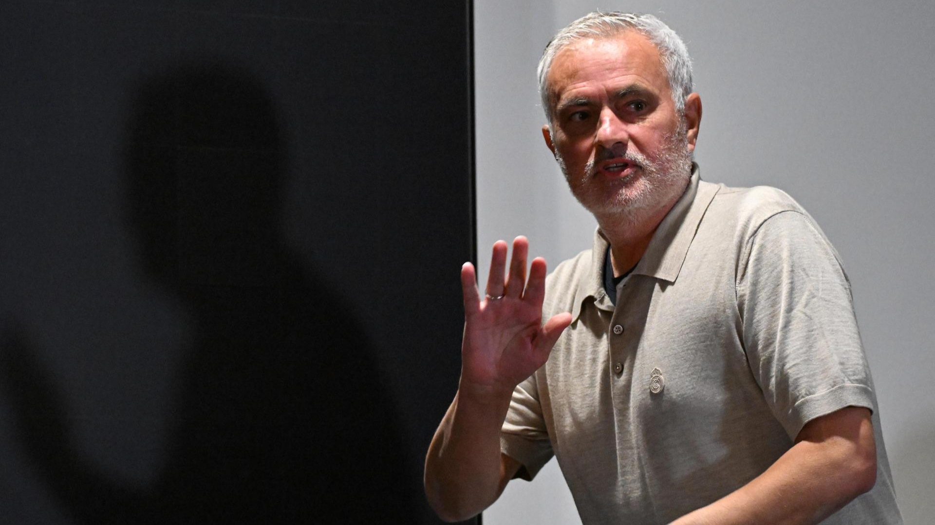 ¿A qué polémica del primer minuto del Madrid-Villarreal se refería Mourinho?