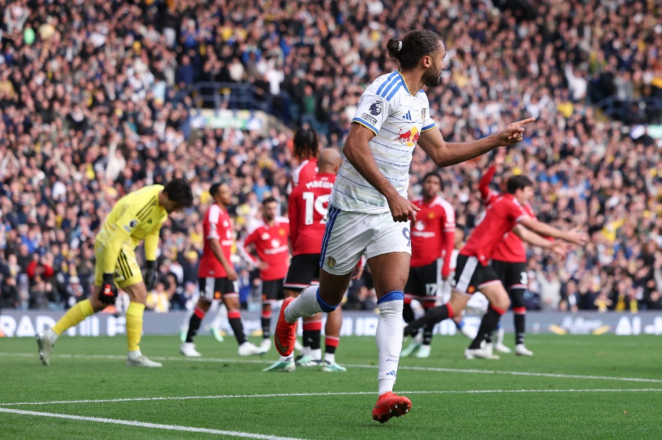 Leeds 1 - 1 Manchester Utd : Carrick sous pression, l'inquiétante dégringolade continue