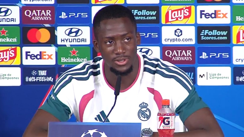 Konaté descarta falta em Ure e esclarece polêmica da camisa sobre Ceuta