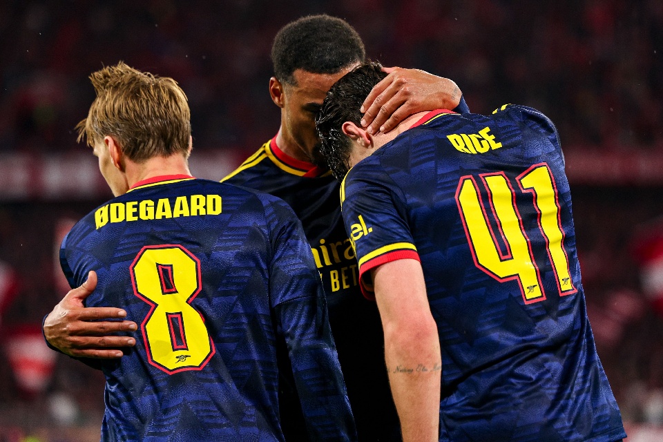 Bayern 2-2 Arsenal: Golo tardio de Rice resgata os 'gunners' em Munique
