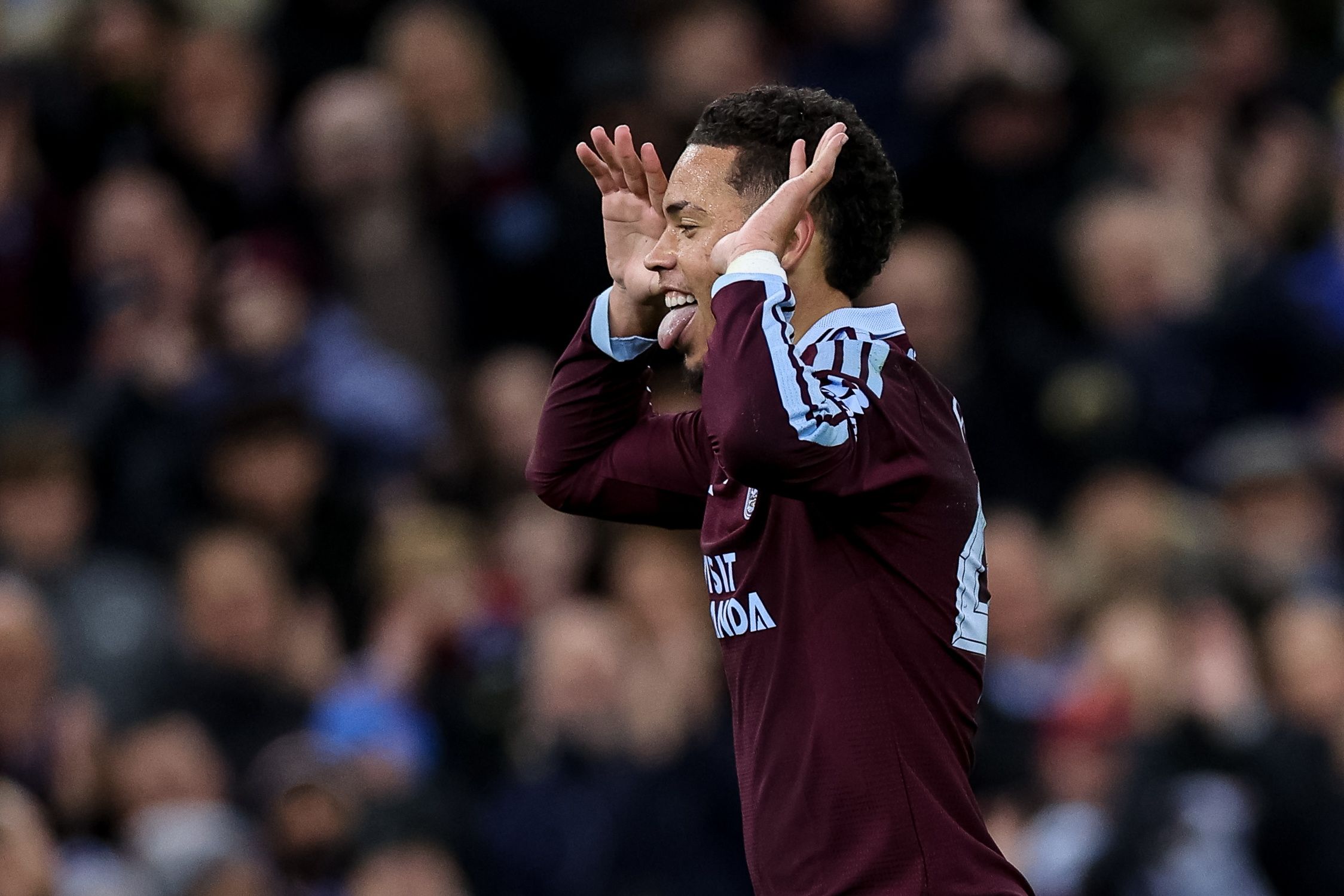 Aston Villa 3-1 Viking: gli uomini di Emery fanno tre su tre