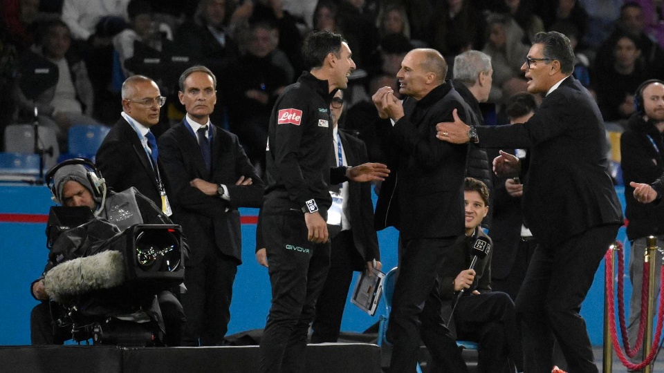 Allegri suspendu deux matches pour "attitude agressive"