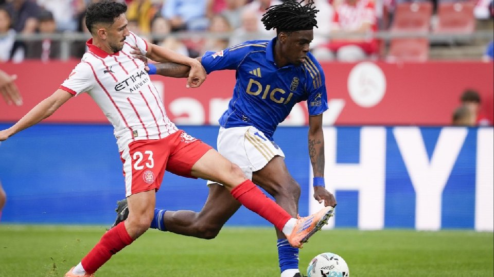 Ovie Ejaria y Thiago Borbas, novedades en los entrenamientos del Real Oviedo
