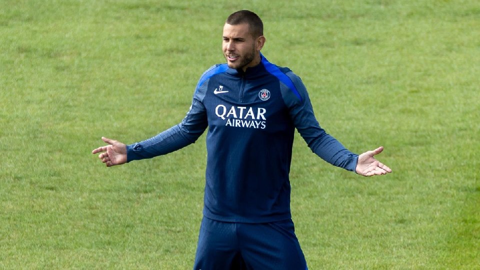 Denuncian a Lucas Hernández por trabajo ilegal y trato degradante