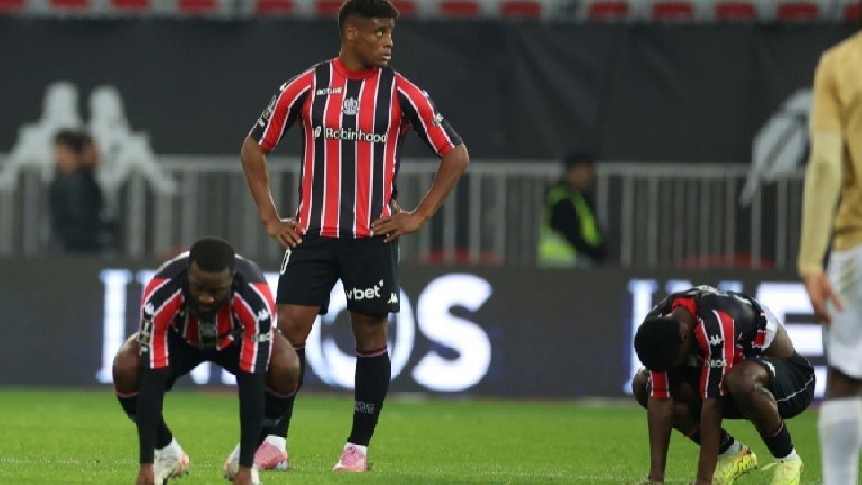 Fim de um megaprojeto por 'culpa' do Manchester United: 1 ponto em 3 meses
