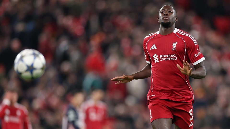 Real Madrid reavalia contratação de Konaté diante de impasse no Liverpool