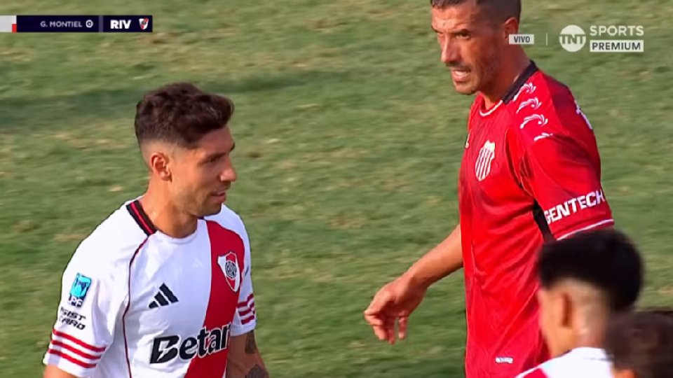 River se lleva la primera a domicilio