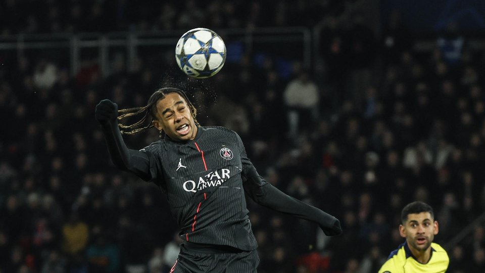PSG take firm stance as Luis Enrique considers drastic Barcola decision