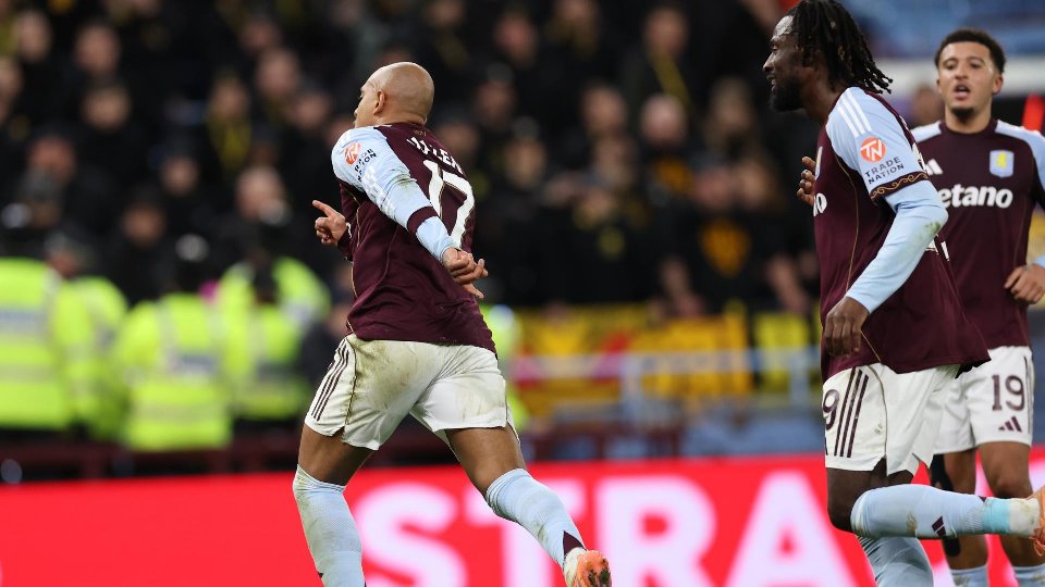 El Aston Villa pasa de estar ahí