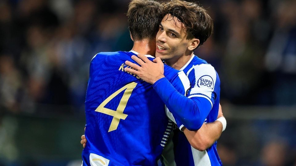 El Atleti preguntó por Gabri Veiga y se acerca a Lookman y Marcos Leonardo