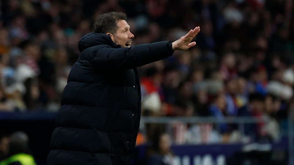 Simeone se lleva a los tres fichajes a la Copa