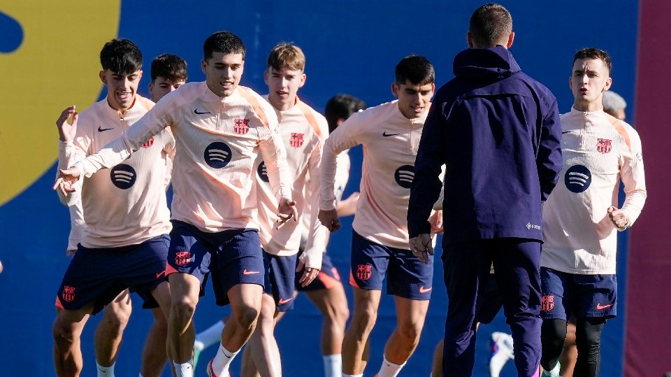 El Barça sigue sin Raphinha y mira de reojo a De Jong