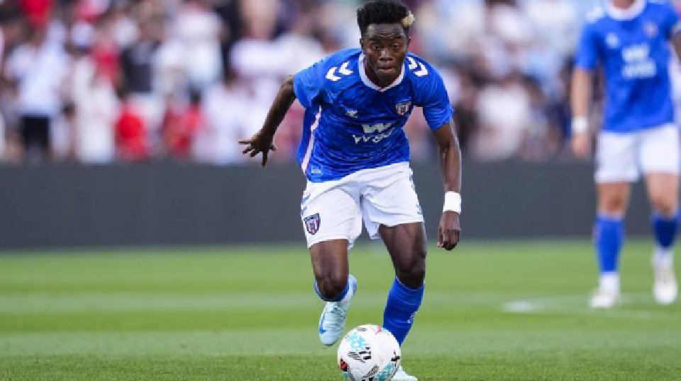 AS Monaco quer garantir Simon Adingra por empréstimo