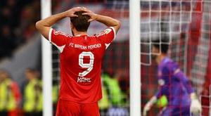 La renovación de Kane, en 'stand by' y con Arabia al acecho