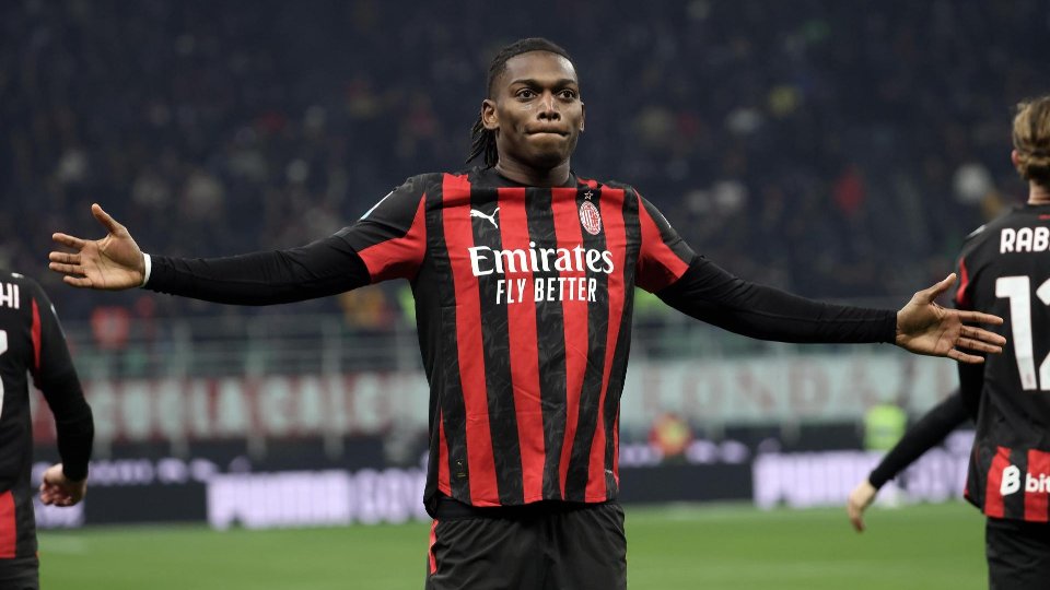 Rafael Leão retoma forma e mira o Mundial 2026