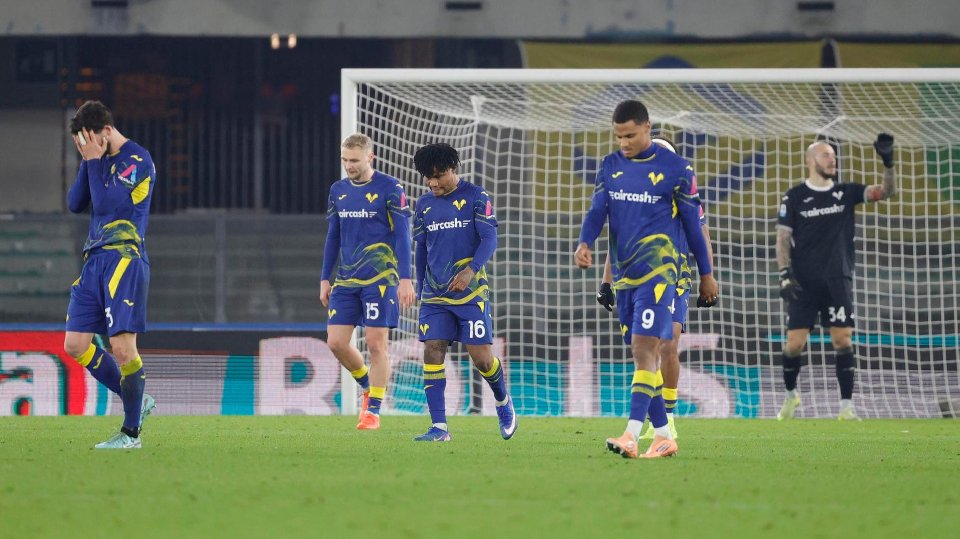 Hellas y Pisa, a la fuga del farolillo rojo