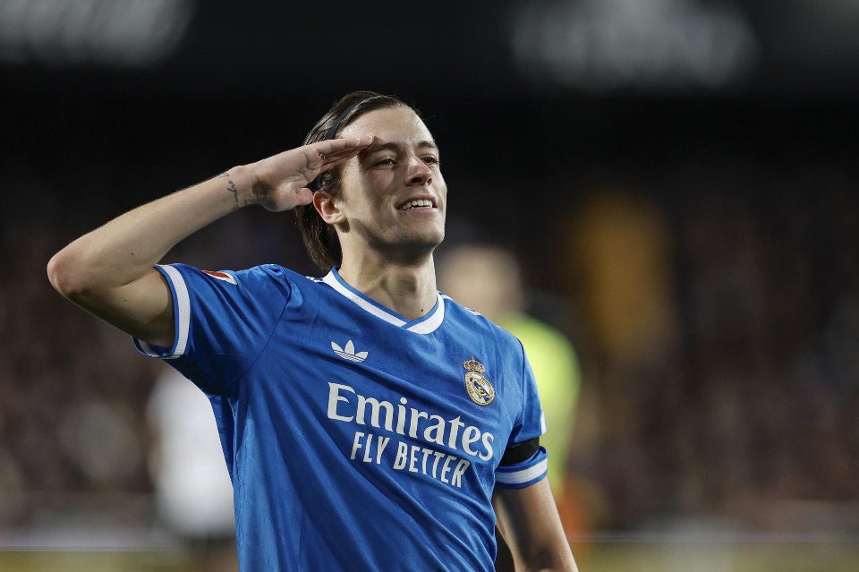 A falta de lujo, oficio