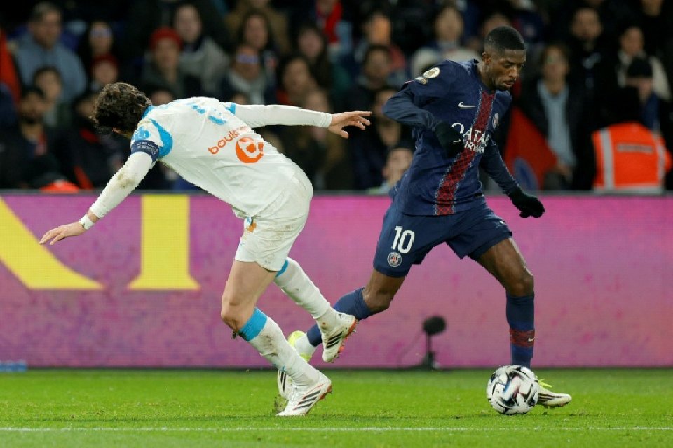 Le PSG retrouve des couleurs et assomme l'OM