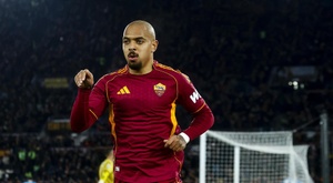 Bryan Zaragoza debuta y la Roma aprovecha el resbalón de la Juve