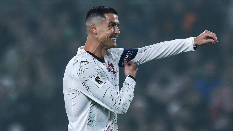 André Silva elogia Cristiano Ronaldo: “Mostra todos os dias que quer ser o melhor”