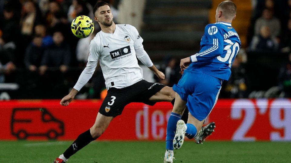 Mastantuono, entre algodones