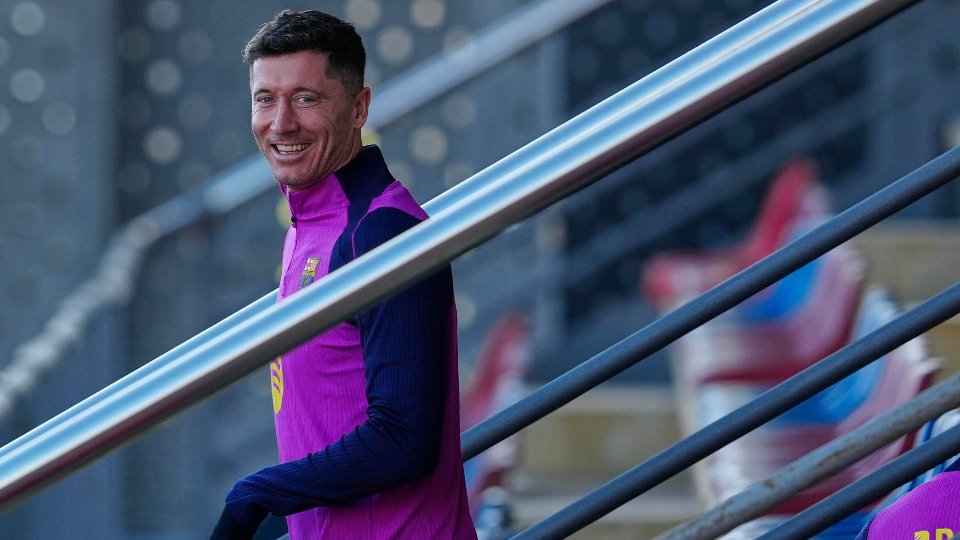 Lewandowski entrena con máscara y podría estar en San Mamés