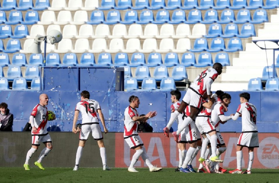 Rayo thrash Atletico who 'deserved to lose'