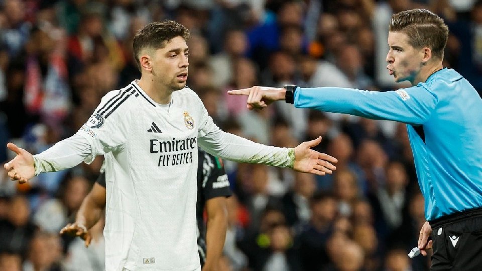 Letexier y Nyberg, árbitros para Real Madrid y Atleti en la ida del 'play off'