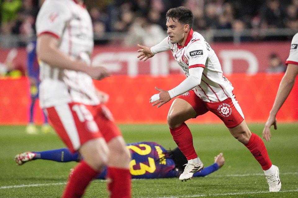 Le 2-1 de Girona face au Barça, marqué par la polémique impliquant Soto Grado et Koundé