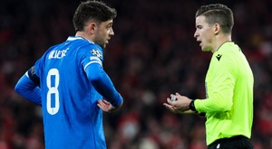 La UEFA podría sancionar a Valverde... pero jugará ante el Benfica