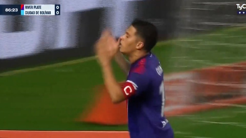 Juanfer Quintero evita un nuevo susto