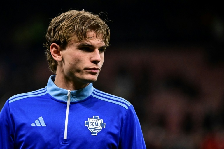 Como's Paz scores again as Milan drop more points