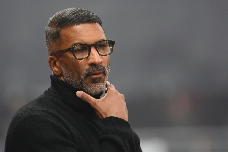 Habib Beye é nomeado técnico do Marselha