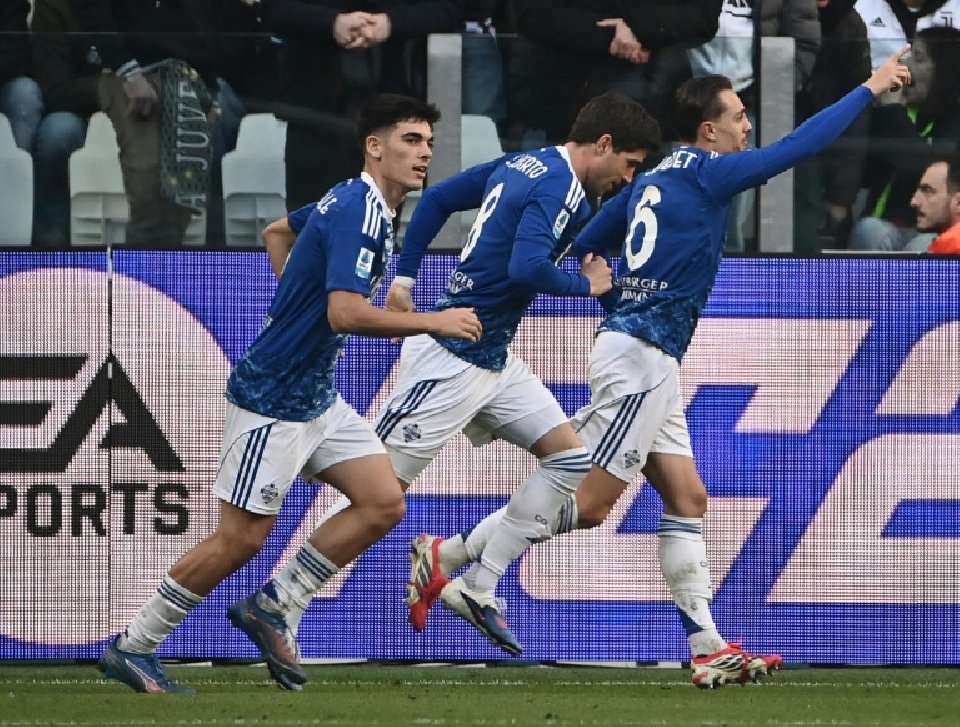 Juventus end bad week with 2-0 loss against Como