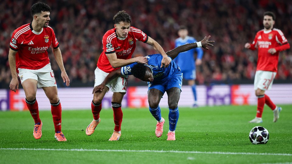 Una noche de Champions muy enrarecida