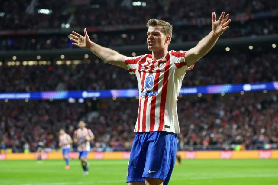 Un super Sorloth spinge l'Atlético agli ottavi