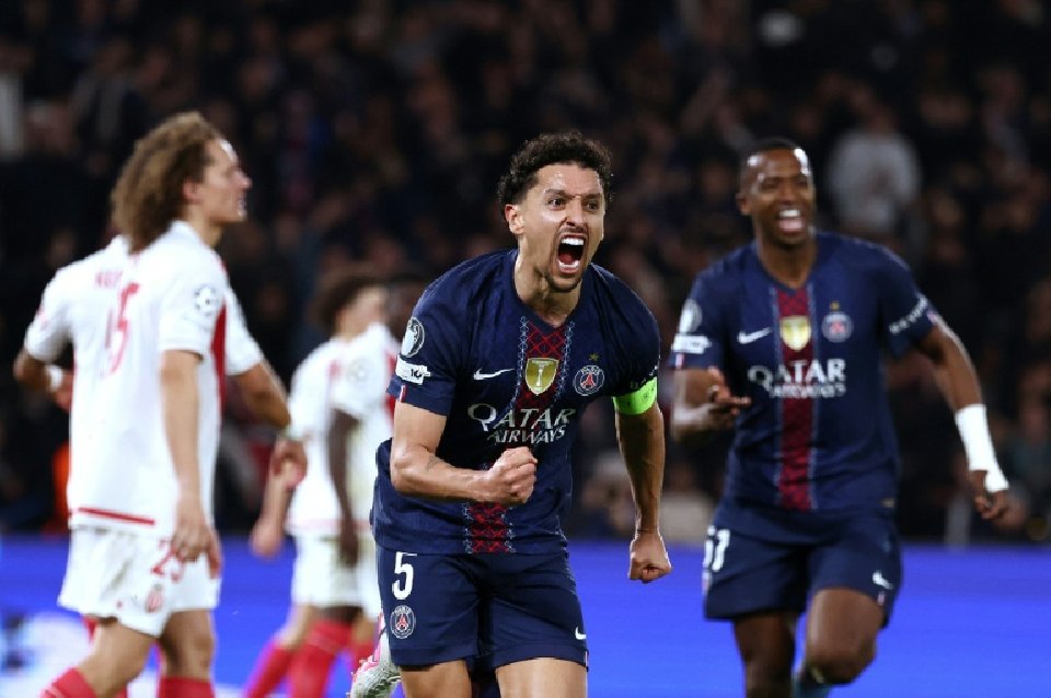 PSG survive Monaco scare to reach Champions League last 16