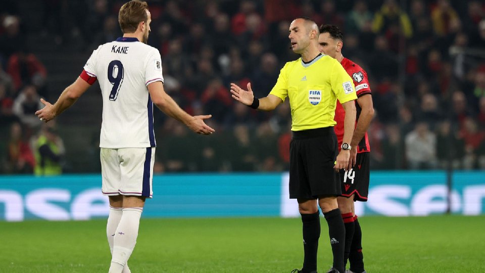 Guida y Gözübüyük, árbitros de Barcelona y Atlético