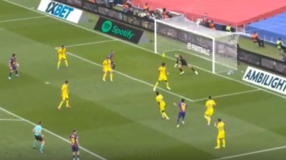 Lamine Yamal assina hat-trick histórico e deixa o estádio em êxtase