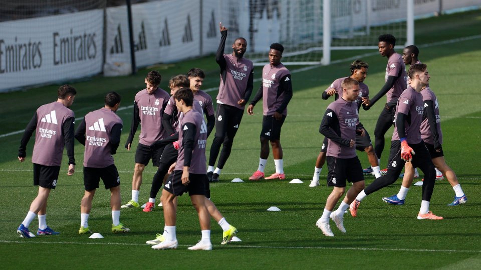 Una sesión con Huijsen pero sin Camavinga