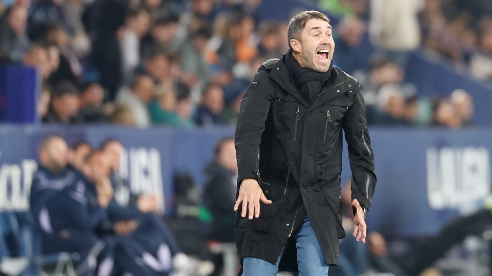 Actualidad del Alavés: Coudet, 41 de 49 jornadas fuera de descenso