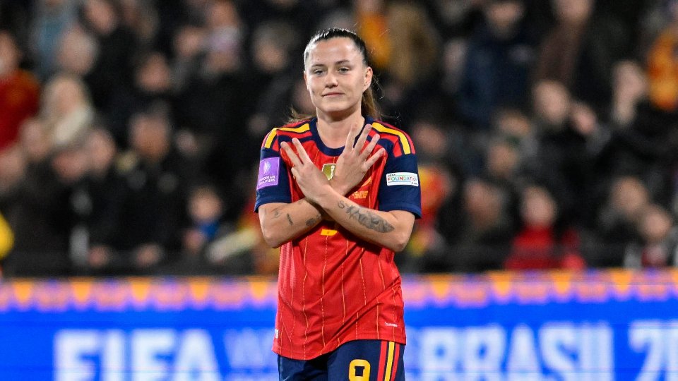 Pina guía la primera de España