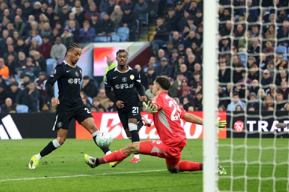 El Chelsea se desquita ante un Aston Villa en crisis