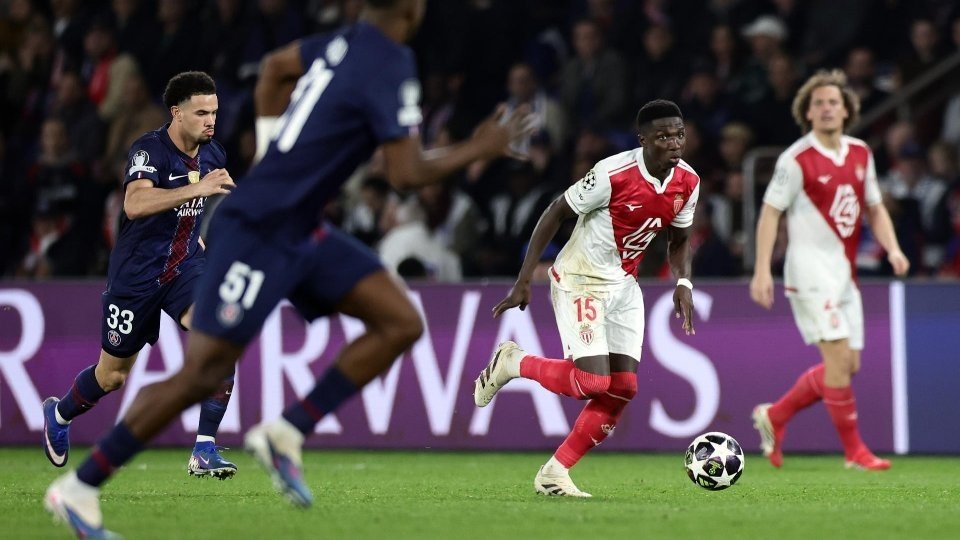 Chelsea fica irritado com o Monaco por travar contratação de Camara