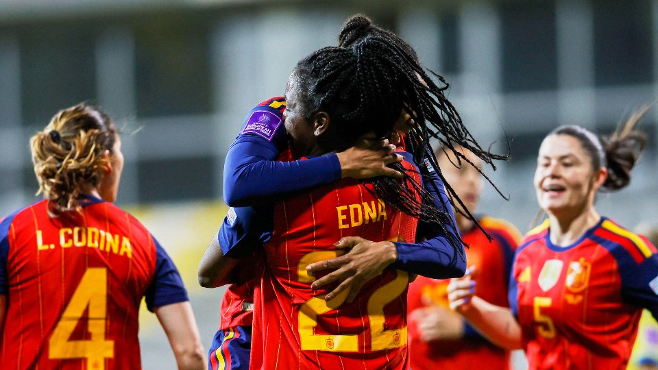 España sigue invicta rumbo al Mundial