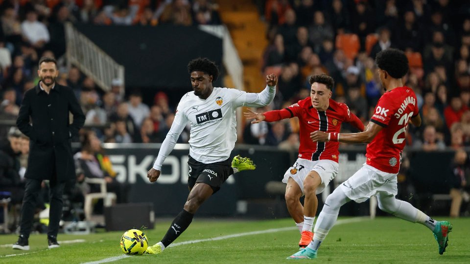 Thierry confirma su adiós del Valencia
