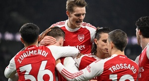 Un mes, seis partidos y cuatro títulos en juego