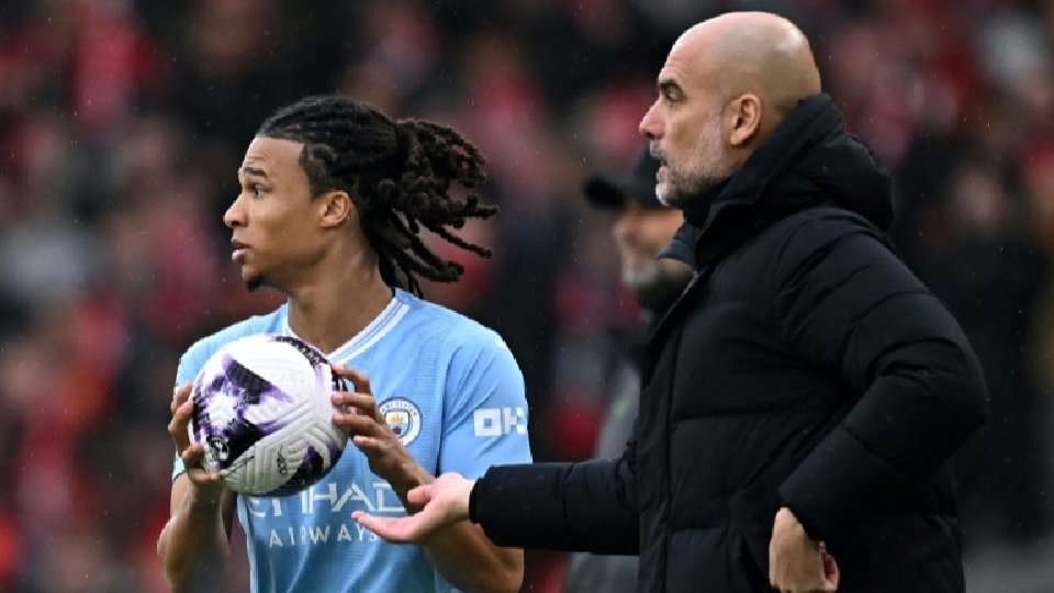 Aké verso l’addio al Manchester City: la Serie A fiuta il colpo