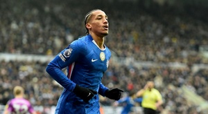 Joao Pedro se gana a Deco
